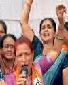 शराब दुकान हटाने को लेकर हल्लाबोल10