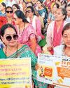 युक्तियुक्तकरण नीति पर भड़का शिक्षक संघ, किया विरोध प्रदर्शन युक्तियुक्तकरण नीति पर भड़का शिक्षक संघ, किया विरोध प्रदर्शन10