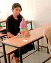 अखबार से फोटो फ्रेम, तेल के डिब्बे से चिड़िया का घोंसला और बोतल से बनाया लाइट हाउस16
