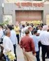 पंडरी कपड़ा मार्केट की 19 दुकानें सील भड़के व्यापारी, गेट पर जड़ा ताला0