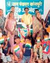 भारत माता के जयकारों के साथ सारंगपुरी में तिरंगा यात्रा निकली