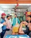 गंदगी फैलाने वाले 6 दुकानदारों पर हुई कार्रवाई6