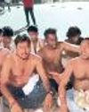 एनएसयूआई कार्यकर्ताओं ने किया अर्धनग्न प्रदर्शन18