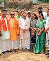सांसद ने देखा तालाब गहरीकरण का कार्य सांसद ने देखा तालाब गहरीकरण का कार्य