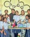 छात्राएं उत्साह से सीख रहे नए-नए जीवनोपयोगी कौशल-कला पीएम श्री प्राथमिक शाला पथर्रा में समर कैम्प का आयोजन12