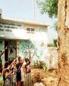 नाऊडीह के वर्षों पुराने सूचना केंद्र भवन खंडहर22