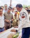 स्कूली बसों का भौतिक सत्यापन चालकों का स्वास्थ्य परीक्षण भी10