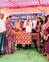 रिटायर्ड शिक्षक को दी विदाई, नए का सम्मान5