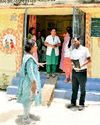 कलेक्टर ने किया आयुष्मान आरोग्य मंदिरों का निरीक्षण10
