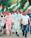 प्रशासन के बैरिकेड्स को तोड़कर किया प्रदर्शन, राज्य सरकार 45 हजार पदों को कर रही समाप्त युक्तियुक्तकरण का विरोध, कांग्रेस ने कोंडागांव बीईओ कार्यालय घेरा5
