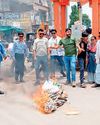 युवा कांग्रेस ने पीएम और बिहार के सीएम का फूंका पुतला, एफआईआर का जताया विरोध21
