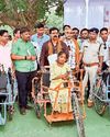 शिविर में प्राप्त आवेदनों का विभागीय अधिकारी कर रहे निराकरण : शर्मा