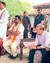 मांदरी में लगी सीएम की चौपाल खाट में बैठकर किया जनसंवाद0