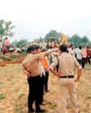 कौन्दकेरा की शासकीय भूमि पर चला बुलडोजर5