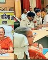 सामाजिक बहिष्कार का मामला आपसी सुलहनामा से समाप्त महिला आयोग की जनसुनवाईः उत्पीड़न, फर्जी इलाज, सामाजिक बहिष्कार और संपत्ति विवादों पर हुई कार्रवाई सामाजिक बहिष्कार का मामला आपसी सुलहनामा से समाप्त महिला आयोग की जनसुनवाईः उत्पीड़न, फर्जी इलाज, सामाजिक बहिष्कार और संपत्ति विवादों पर हुई कार्रवाई20