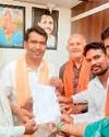 कोदोबतर सरपंच ने विधायक रोहित से विकास कार्यों की स्वीकृति मांगी कोदोबतर सरपंच ने विधायक रोहित से विकास कार्यों की स्वीकृति मांगी10