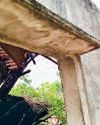 नक्सली दहशत की याद दिलाते तेंदूपत्ता गोदाम का पुनर्निर्माण जरूरी नक्सली दहशत की याद दिलाते तेंदूपत्ता गोदाम का पुनर्निर्माण जरूरी6