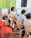 एसडीएम ने राजस्व विभाग की समीक्षा की16