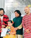 गुरु दक्षिणा... 64 वर्ष में भी 'घराने' को अंतिम व्यक्ति तक पहुंचाने थिरक रहे शिष्यों के कदम9