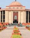 सरकारी गाड़ी में पुलिस अधिकारी की पत्नी के केक काटकर बर्थ डे मनाने मामले में शपथ पत्र पेश18