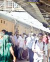छुट्टियां समाप्त, घर लौट रहे परिवार समर सीजनः वापसी के चलते ट्रेनें लबालब, नो-रूम की स्थिति36