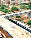 ऐशबाग में 90 डिग्री आरओबी का मामला इंजीनियर खांडे सस्पेंड, वर्मा मुख्यालय अटैच, वर्मा को सेतु परिक्षेत्र का प्रभार12