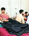 दूषित पानी पी रहे थे ग्रामीण, हैजा फैलने की जताई जा रही आशंका मुहाल कॉलोनी में 3 की मौत, दर्जनों बीमार सरकारी और निजी अस्पताल में भर्ती0