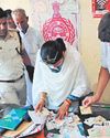 फर्जी पेंशन बनाने वाले रैकेट का भंडाफोड़, नकली स्कूल सर्टिफिकेट, आधार कार्ड और मुहरें बरामद9
