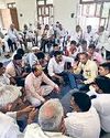किसानों की बिना सहमति पावर ग्रिड हाई टेंशन लाइन शुरू की, विवाद गहराया किसानों की बिना सहमति पावर ग्रिड हाई टेंशन लाइन शुरू की, विवाद गहराया