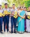 शत-प्रतिशत परिणाम आने पर बच्चों को किया सम्मानित शत-प्रतिशत परिणाम आने पर बच्चों को किया सम्मानित