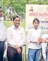 एडीसी, एसडीएम व अन्य अधिकारियों ने लगाए पौधे8