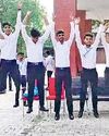 प्लेसमेंट ड्राइव में 33 छात्रों का एशिया की सबसे बड़ी कंपनी अपोलो फार्मेसी में चयन5