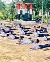 पीटीआई ने विद्यार्थियों को करवाए योगासन एवं क्रियाएं राजकीय स्कूल में छात्रों ने सीखे योग के गुर8