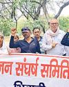 सांसद ने सोमवार को हलका तोशाम विधानसभा क्षेत्र में जनसंपर्क किया निर्माण कार्यों में किसी भी स्तर पर लापरवाही सहन नहीं की जाएगी : किरण चौधरी12