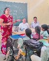 विद्यार्थियों को सिखाएं योग के गुर16