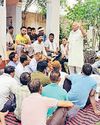 रोजगार के अवसर खत्म करने के खिलाफ जताया रोष15