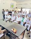 बिजली टॉवरों को लेकर एसकेएम व एडीएम के बीच हुई बैठक, पॉवर ग्रिड के अधिकारी नदारद6
