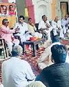 युवा भाजपा नेता ने सुनीं समस्याएं3