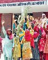 मनरेगा मजदूरों का असुरक्षित व जोखिम भरे काम को लेकर प्रदर्शन, नारेबाजी की मनरेगा मजदूरों का असुरक्षित व जोखिम भरे काम को लेकर प्रदर्शन, नारेबाजी की