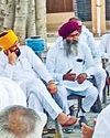 लव मैरिज और लिव इन रिलेशनशिप कानूनों पर सरकार खाप से करे बात21