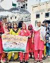 दबलैन की आंगनवाड़ी में महिलाओं की मीटिंग, निकाली जागरूकता रैली13
