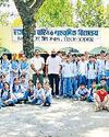 कला-संगीत व नृत्य का खूब लुत्फ उठा रहे छात्र11