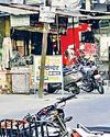 जिला नगर योजनाकार ने अवैध कॉलोनी में निर्माण पर चलाया पीला पंजा, हड़कंप जिला नगर योजनाकार ने अवैध कॉलोनी में निर्माण पर चलाया पीला पंजा, हड़कंप