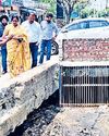 मेयर ने नालों की सफाई कार्य में लगे अधिकारियों व ठेकेदार को दिए निर्देश मानसून से पहले तेजी से करें नालों की सफाई8