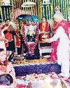 108 लीटर सरसों के तेल से किया तेलाभिषेक भद्रकाली शक्तिपीठ में मनाई शनि देव महाराज की जयंती12