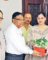 प्लास्टिक का त्याग कर पौधे रोपे : मेयर40