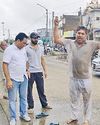 फर्नीचर शोरूम में नाले का पानी घुसा, निकासी न होने पर दुकानदार ने आत्मदाह की कोशिश की4