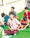 आर्य वीरों को सिखार आत्मरक्षा के उपाय12