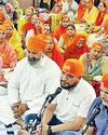 गुरु हरगोबिंद साहिब का प्रकाश दिवस श्रद्धा-उल्लास से मनाया11