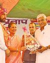 केंद्रीय पर्यटन मंत्री और विधायक ने किया प्रतिमा का अनावरण वीर शिरोमणि महाराणा प्रताप के जीवन से प्रेरणा लें युवा : केंद्रीय मंत्री18